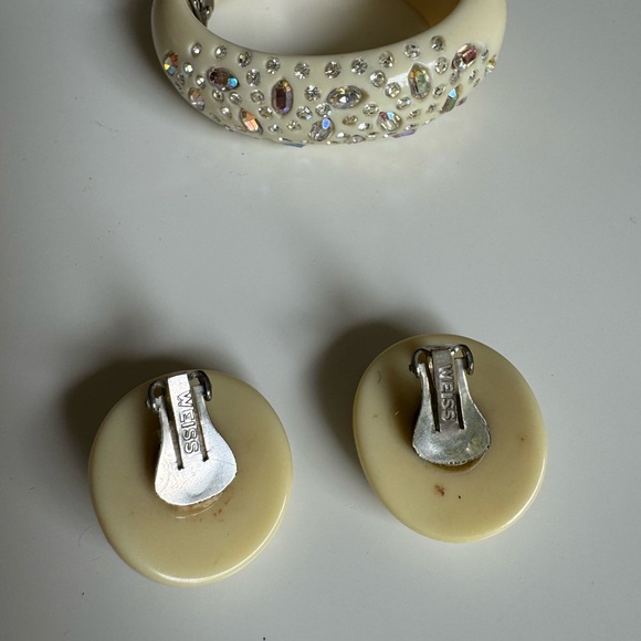 1950s Weiss Vintage Acrylic rhinestone clamper and clip ins - Picture 4 of 4